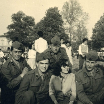 Con lo zio Paolo e amica Fioretta Giugno 1949