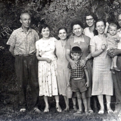 A Gattaia con la famiglia Offesi 1958